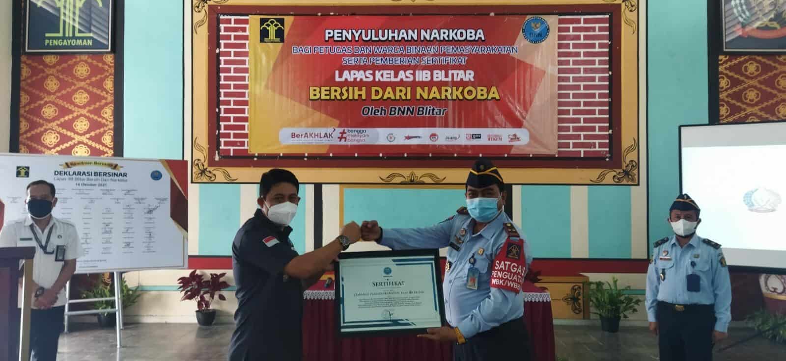 Kepala BNNK Blitar Menyaksikan Komitmen P4GN Lapas IIB Blitar